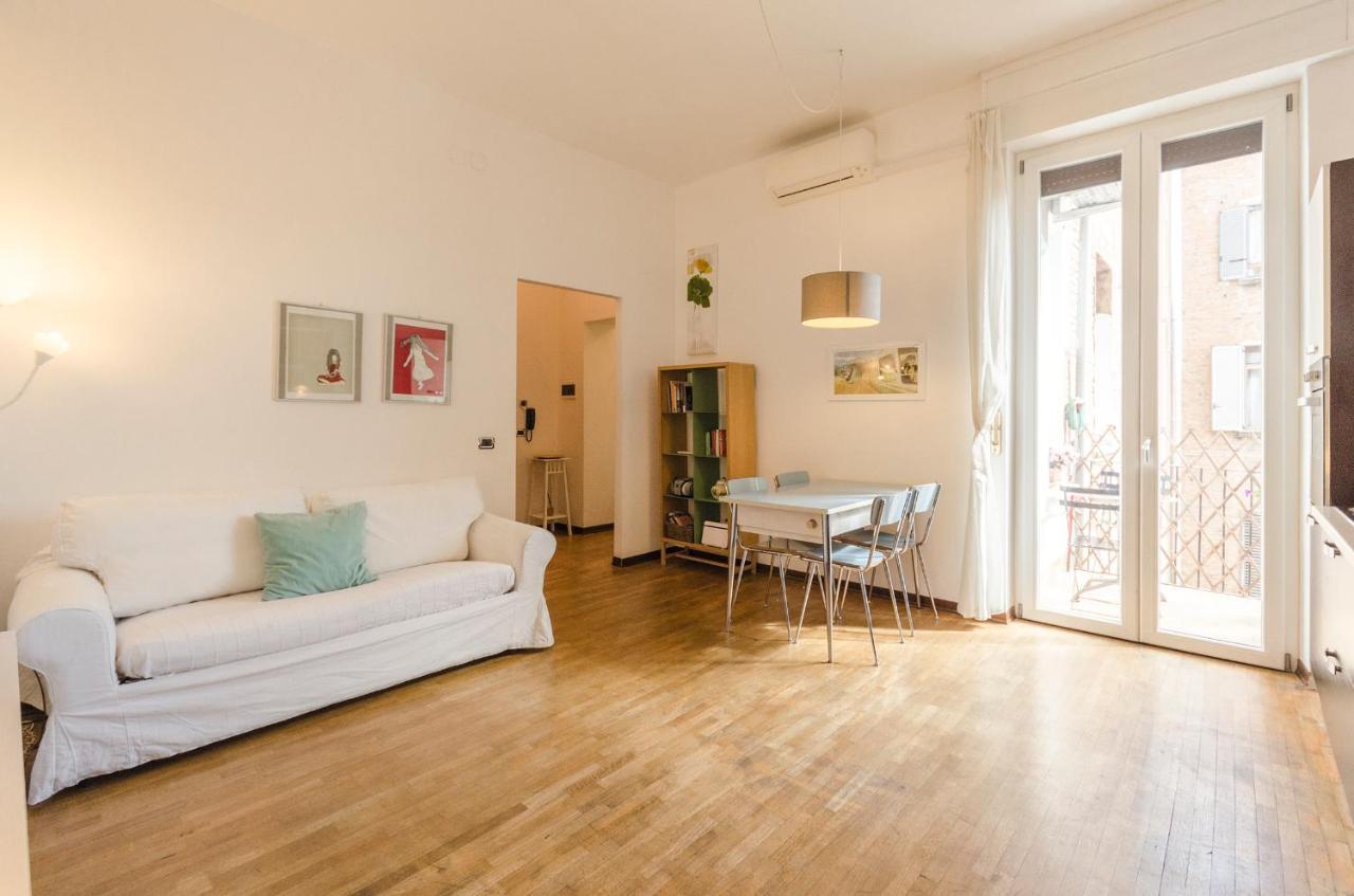 Inner Bo, Terrazzino Vista Tetti In Centro Storico Boloňa Exteriér fotografie